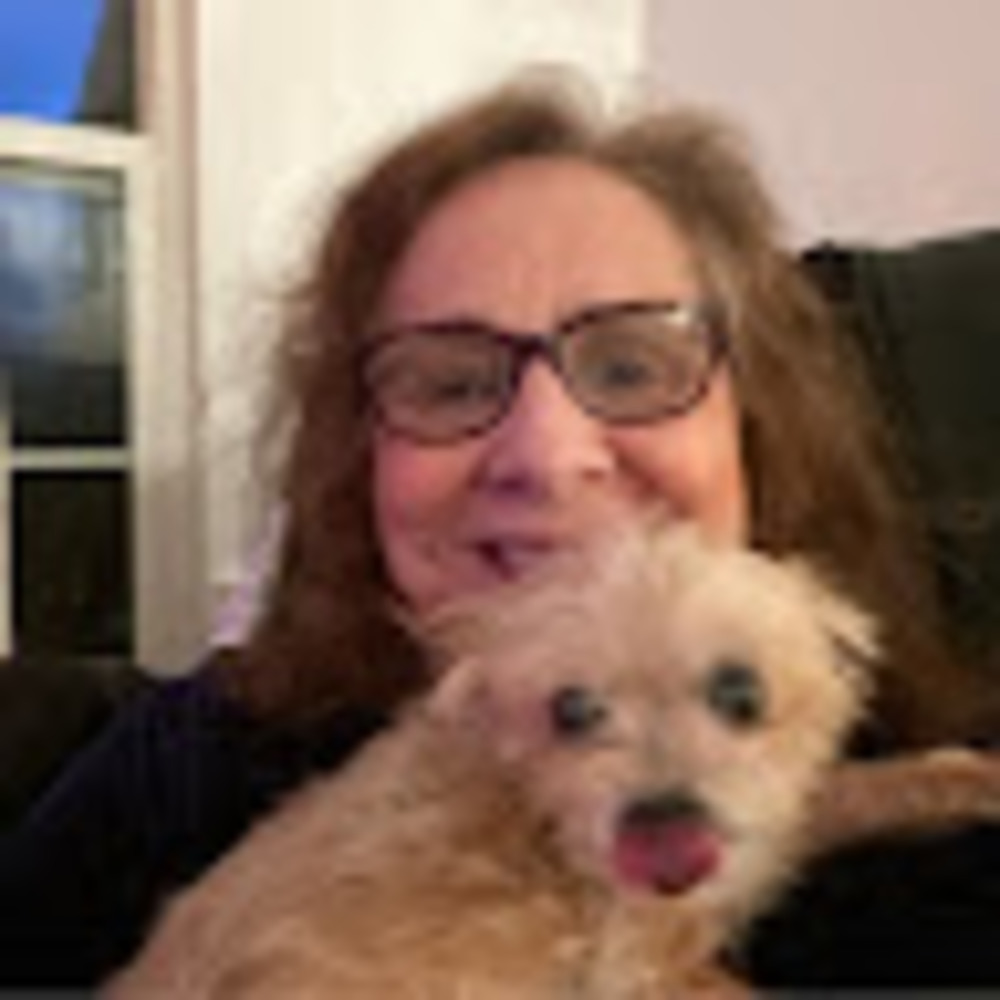 Meet your Posher, Teresa